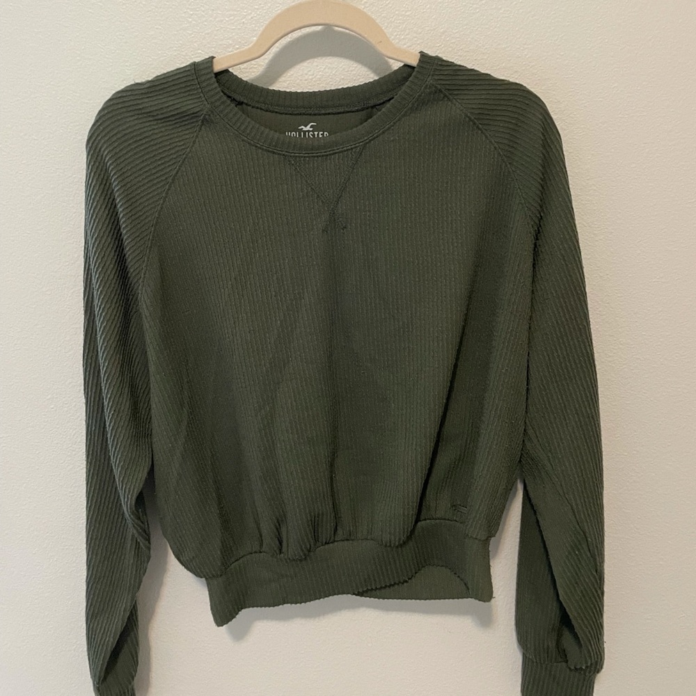 Hollitser Sweater